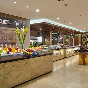 ***** Semesteranläggning (resort) Courtyard By Marriott Bali Nusa Dua Indonesien
